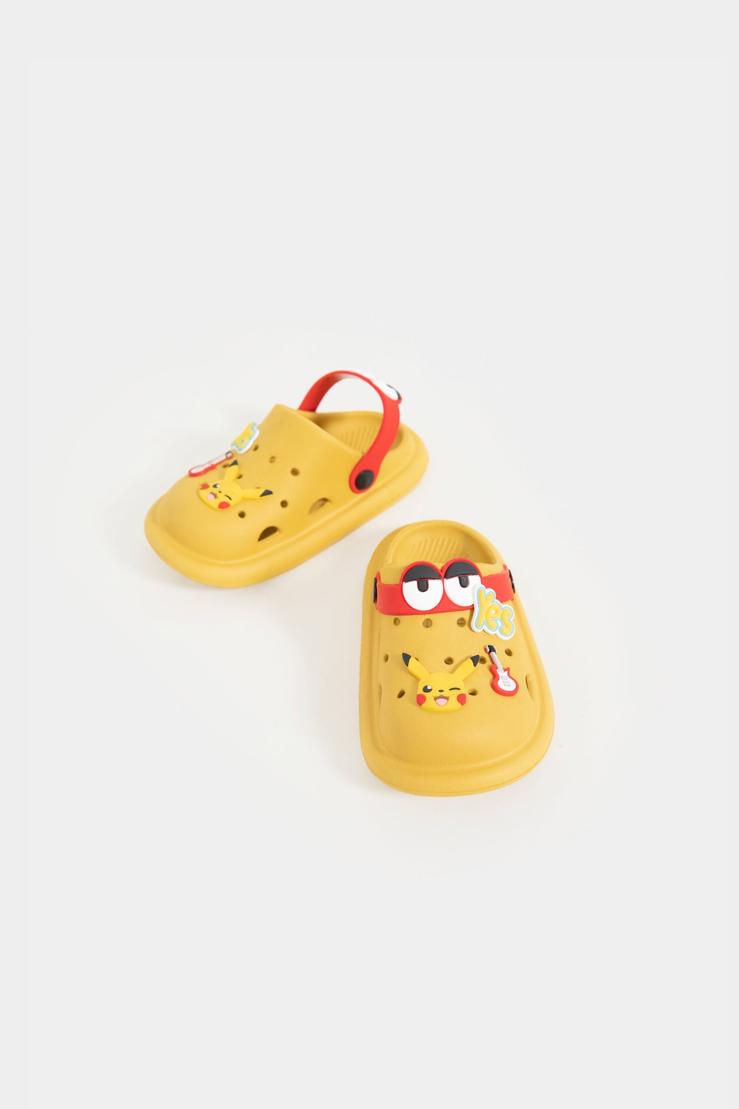 Character Clogs